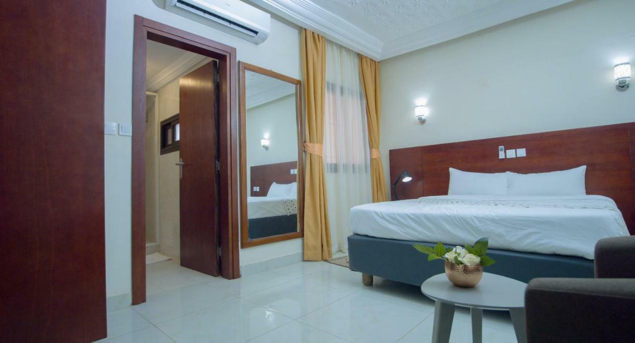 Hotel La Rose Blanche Корого Екстер'єр фото