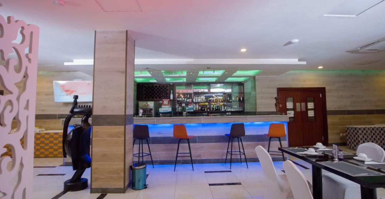 Hotel La Rose Blanche Корого Екстер'єр фото