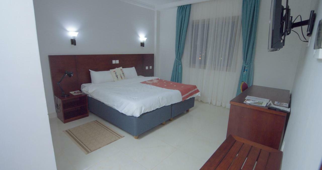 Hotel La Rose Blanche Корого Екстер'єр фото